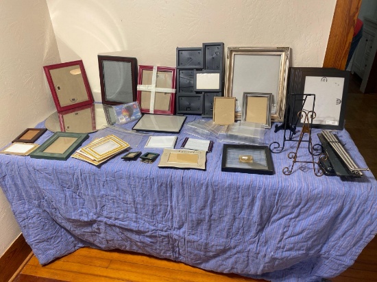 ASSORTMENT OF PICTURE FRAMES, STANDS AND ONE MIRROR