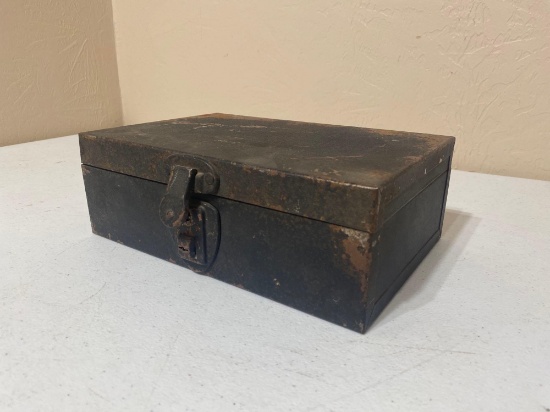 OLD STEEL BOX...