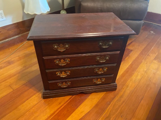 4 DRAWER NIGHT STAND