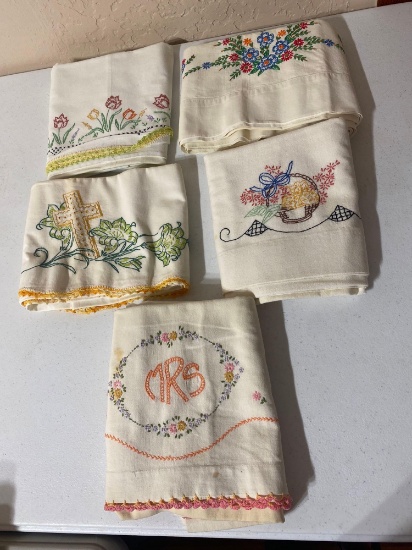 5 PAIRS OF STANDARD EMBROIDERED PILLOW CASES ???????USED LIKE NEW CONDITION