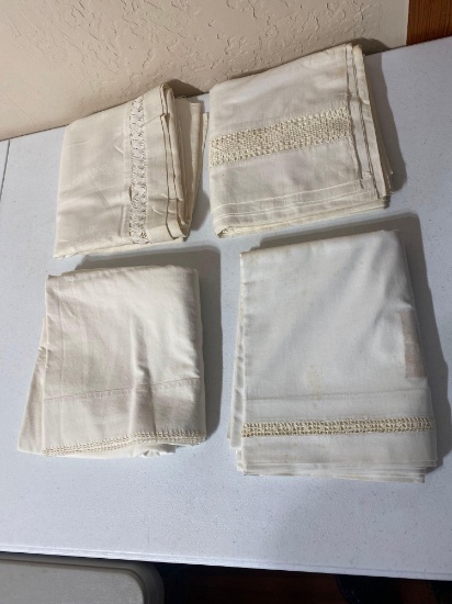 4 FULL SIZE EMBROIDERED FLAT SHEETS USED LIKE NEW CONDITION