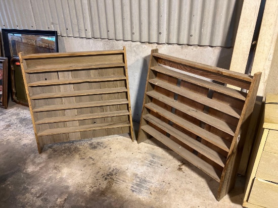 2 wooden ammo shelve 40 x 40