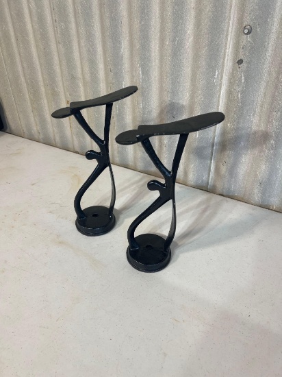 Antique metal Shoe and boot rack....