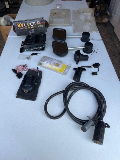TRAILER PLUGS, MIRRORS AND DOOR LATCH FOR CAMPER...