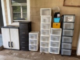 STORAGE CONTAINTERS / TUBS...