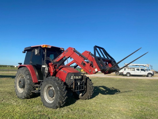 2006 Case International Farm all 105U... 4 wheel drive with a case loader with quick attach hay fork