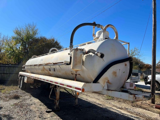 TANKER TRAILER