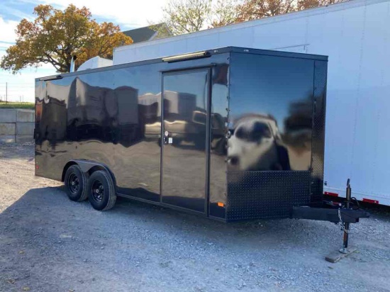 ENCLOSED TRAILER