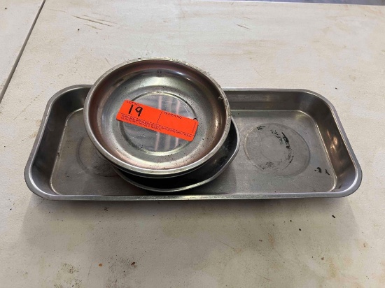 magnetic mechanic trays