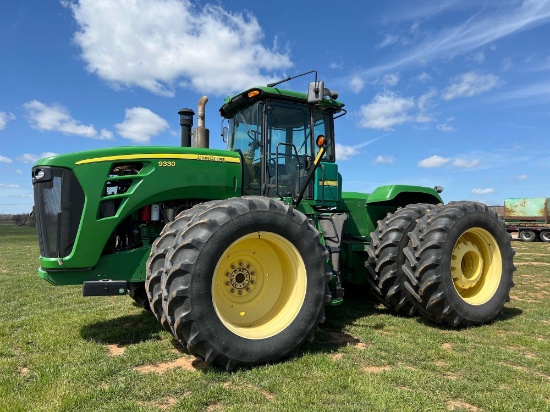 9330 JOHN DEERE TRACTOR 4191 HOURS 2009 MODEL 4 REMOTES NO PTO OR 3 POINT QUAD RANGE TRANSMISSION