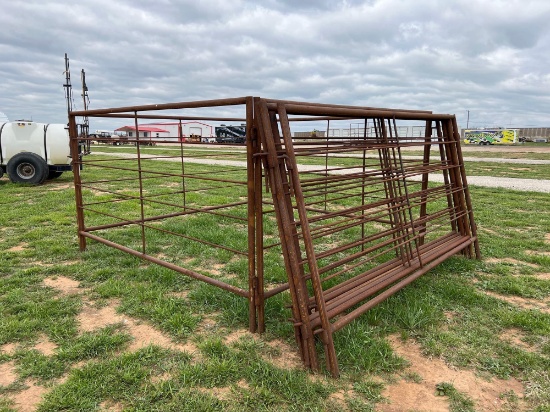 10 HEAVY DUTY PIN TOGETHER PANELS BUILT FROM PIPE AND SUCKER ROD 10' LONG 5-1/2' TALL COMES WITH