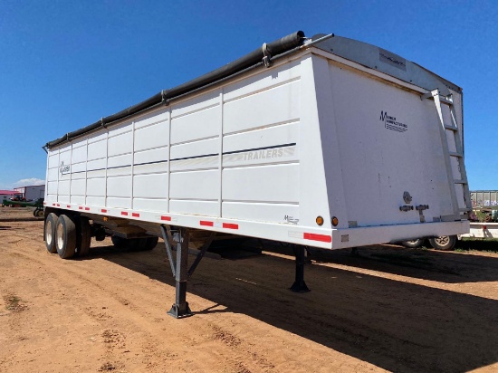 MAURER 34' GRAIN TRAILER... WILL HAUL 850 BUSHELS 58" SIDE... 2 BOTTOM HOPPERS... 24.5 TIRES... VIN