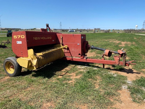 NEW HOLLAND 570 SQUARE BALER