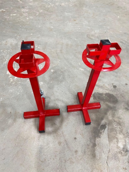 RED BEER HOLDER STANDS QTY 2
