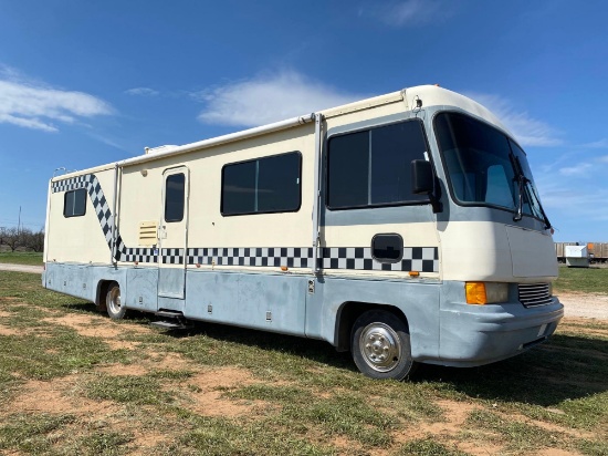 TIFFIN MOTOR HOME 68,000 MILES 12 VALVE CUMMINS ALLISON TRANSMISSION ONAN GENERATOR RUNS ON PROPANE