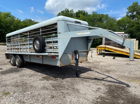 20' X 6' GOOSENECK STOCK TRAILER 1 CUT GATE GOOD FLOOR & GOOD TIRES BILL OF SALE ONLY
