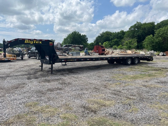BIG TEX FLATBED TRAILER 35'L + 5 ' DOVETAIL WITH MEGA RAMPS 102"W WITH 2 10K AXLES, A TORQUE TUBE,