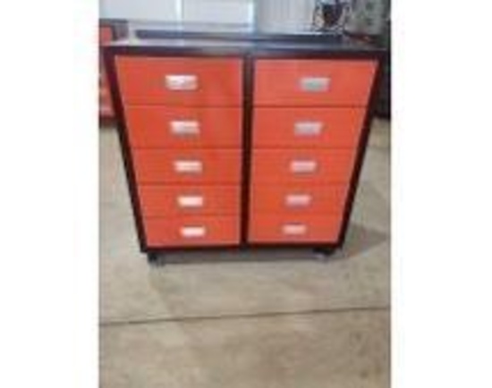 10 DRAWER ROLLING TOOL CHEST 37 5/8'' L X 34 3/8'' H X 19 3/4'' W