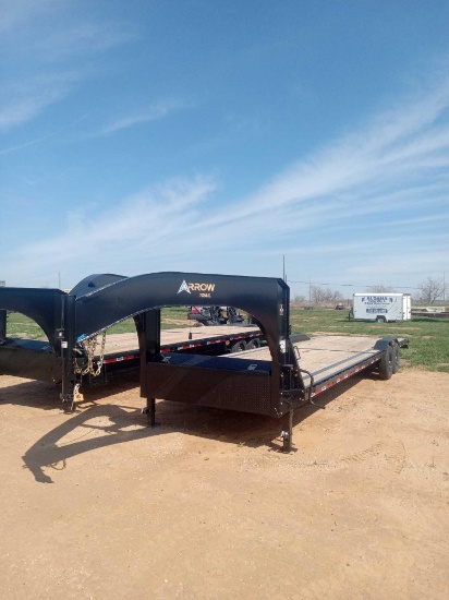 NEW ARROWTAIL GOOSENECK TRAILER