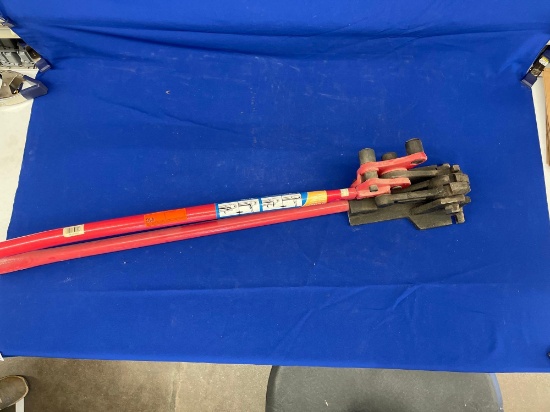 REBAR CUTTER AND BENDER