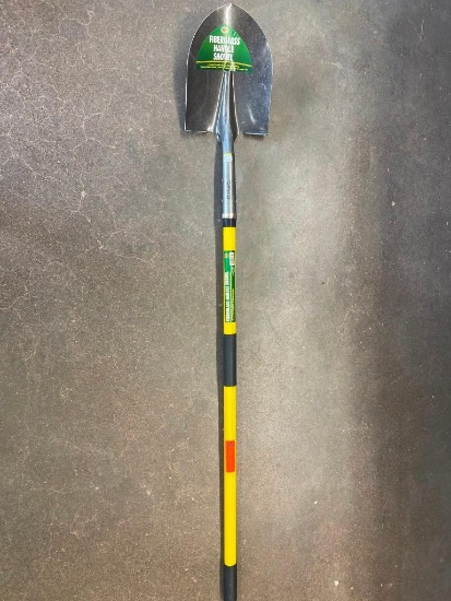 SPADE HANDLE SHOVEL