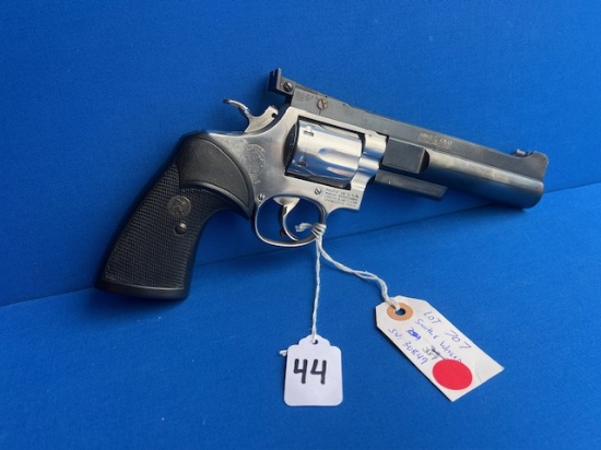 GUN ESTATE AUCTION
