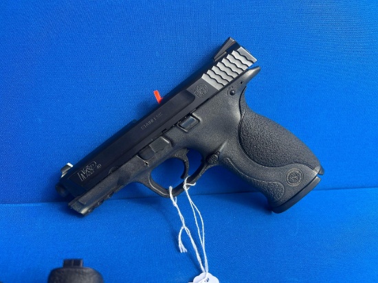 Smith & Wesson
