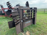TARTER ROPING CHUTE
