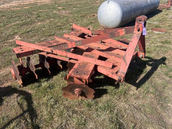 3 POINT 5' OFFSET DISC CULTIVATOR