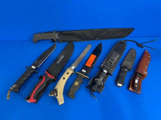 LOT OF EIGHT KNIVES