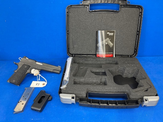 SIG SAUER 1911
