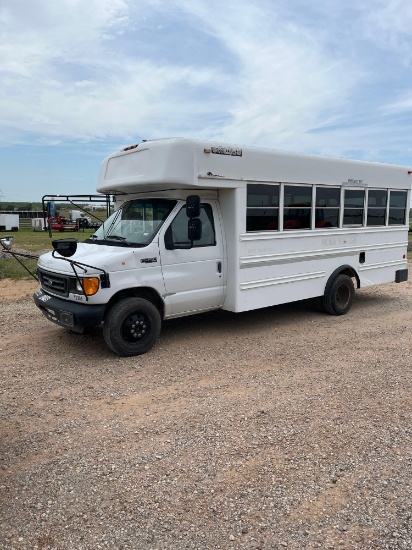 2005 Ford E-450 Super Duty Van, VIN # 1FDXE45P75HA05360