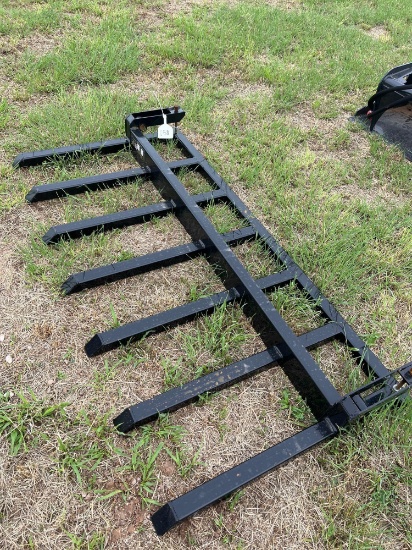 Serial No. ZWB202503125-93 Product Name Pallet fork with 7 teeth Brand WOLVERINE Year 2025 Model