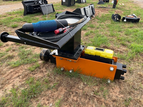 Serial No. ZWB202503125-82 Product Name Skid Steer Post Driver Brand WOLVERINE Year 2025 Model