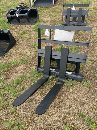 Serial No. ZWB202503125-8 Product Name Mini Pallet Fork Brand WOLVERINE Year 2025 Model MPF-11-2500G
