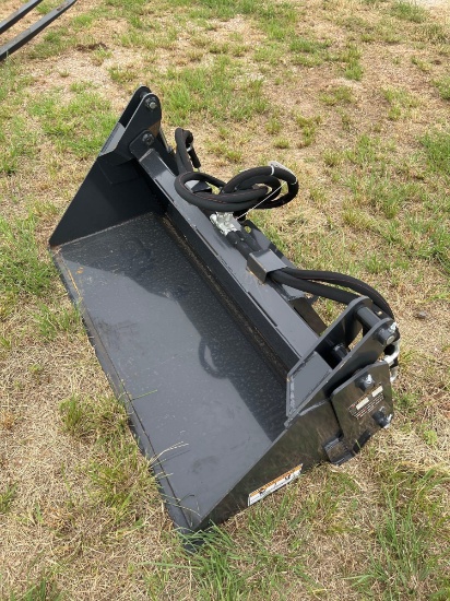 Serial No. ZWB202503125-23 Product Name Mini Combination Bucket Brand WOLVERINE Year 2025 Model