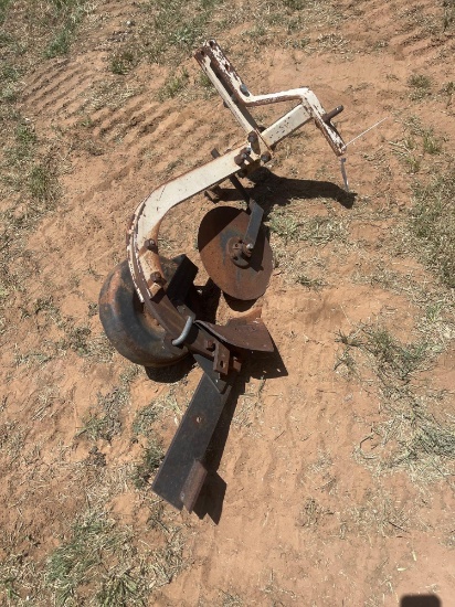 ROW MAKER FOR GARDEN TRACTOR