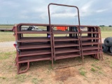 16 - PANELS FOR ROUND PEN PLUS 1 5FT GATE