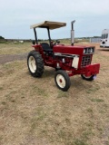INTERNATIONAL 1982/284 DIESEL TRACTOR