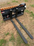 Serial No. ZWB202503125-42 Product Name Pallet Fork Hydraulic Adjustable Brand WOLVERINE Year 2025