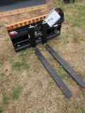 Serial No. ZWB202503125-46 Product Name Pallet Fork Hydraulic Adjustable Brand WOLVERINE Year 2025