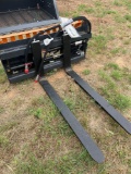 Serial No. ZWB202503125-47 Product Name Pallet Fork Hydraulic Adjustable Brand WOLVERINE Year 2025