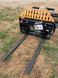 Serial No. ZWD202503125-54 Product Name Pallet Fork Hydraulic Adjustable Brand WOLVERINE Year 2025