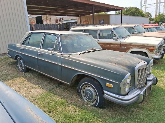 1969 MERCEDES 280 SE L