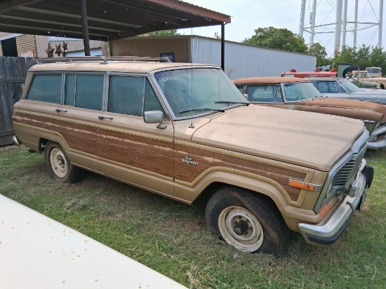1985 Jeep Grand Wagoneer