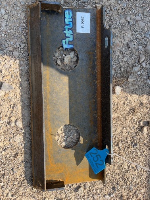 Serial No. F19987 Year of Made 2026 Condition Unused Product Name dingo skid steer mounting plate