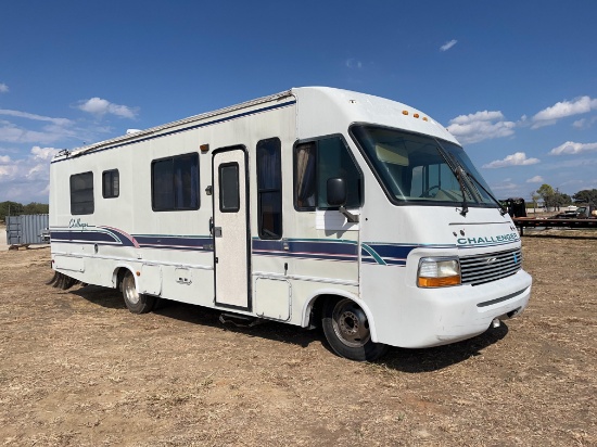 1994 Chevrolet P30 Van, VIN # 1GBKP37N4R3310255