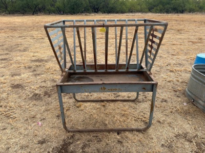 4' Metal Feed Trough