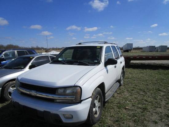 2002 Chevrolet TrailBlazer Multipurpose Vehicle (MPV), VIN # 1GNDT13S922341505