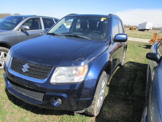 2011 Suzuki Grand Vitara Multipurpose Vehicle (MPV), VIN # JS3TD0D7XB4100256